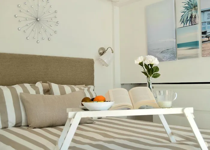 Atico En El Corazon De Santa Cruz/ Cozy Penthouse